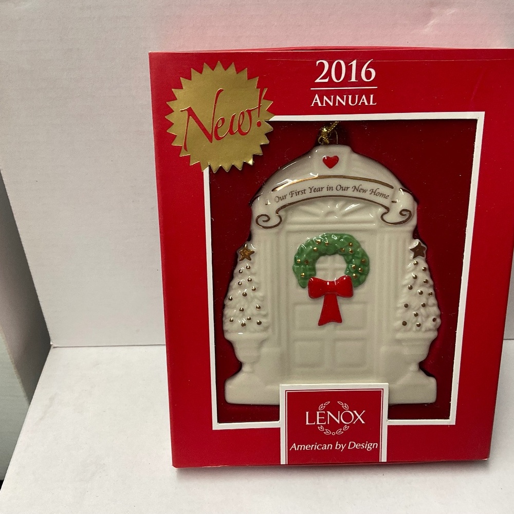 NWT 2016 Lenox Annual New Home Ornament